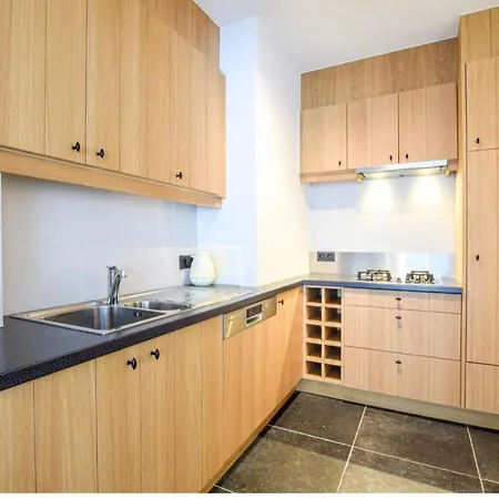 West-end Apartmán
